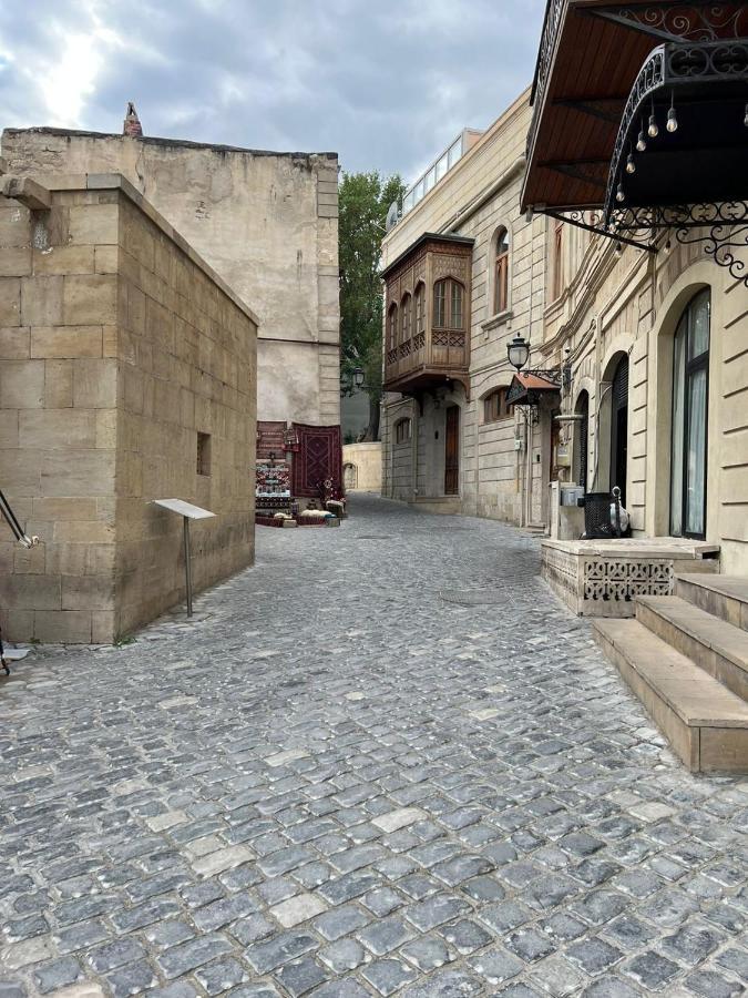Hellobaku Apartment In Old City Buitenkant foto