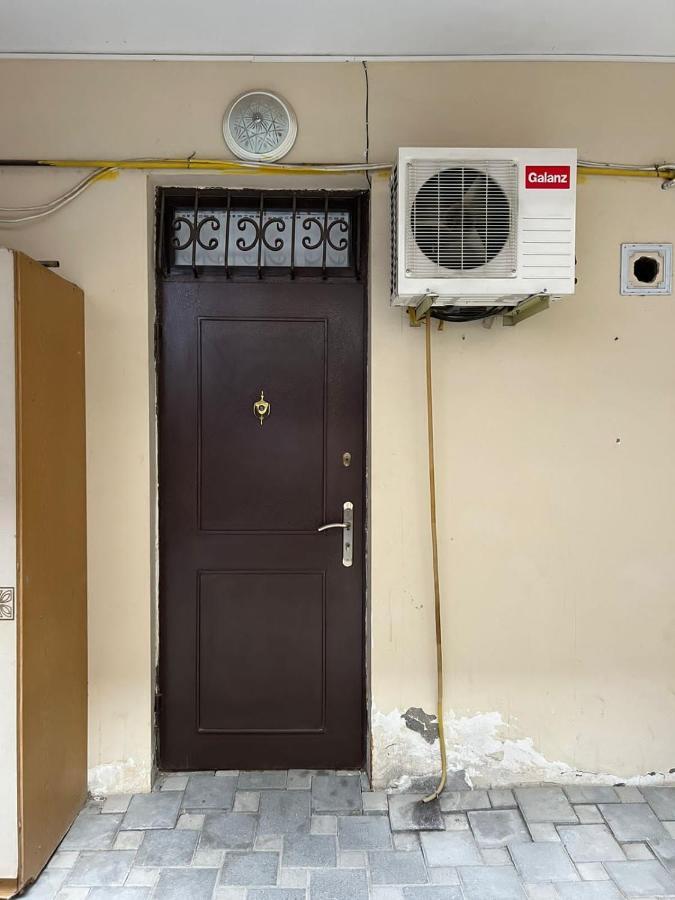 Hellobaku Apartment In Old City Buitenkant foto