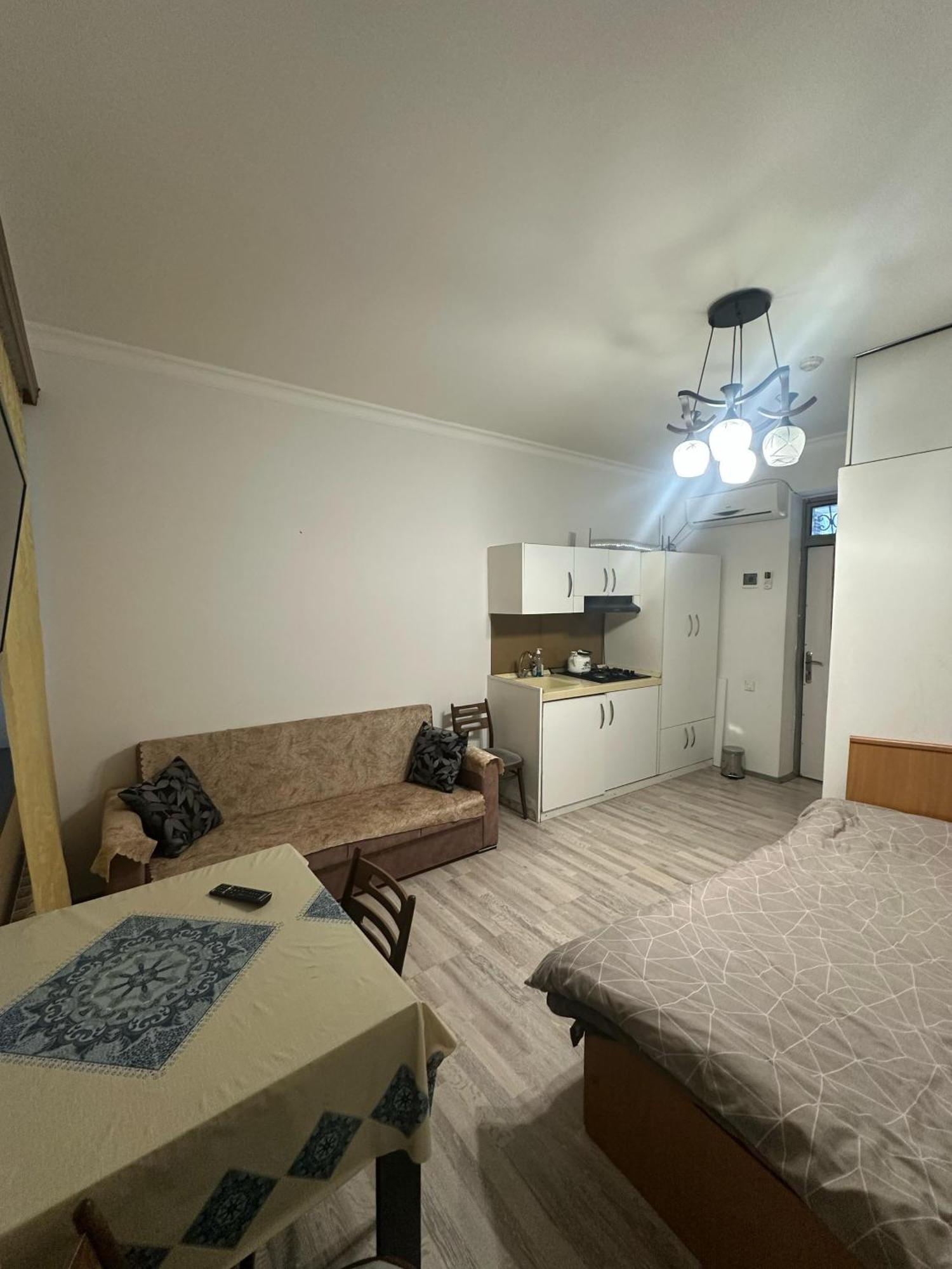 Hellobaku Apartment In Old City Buitenkant foto